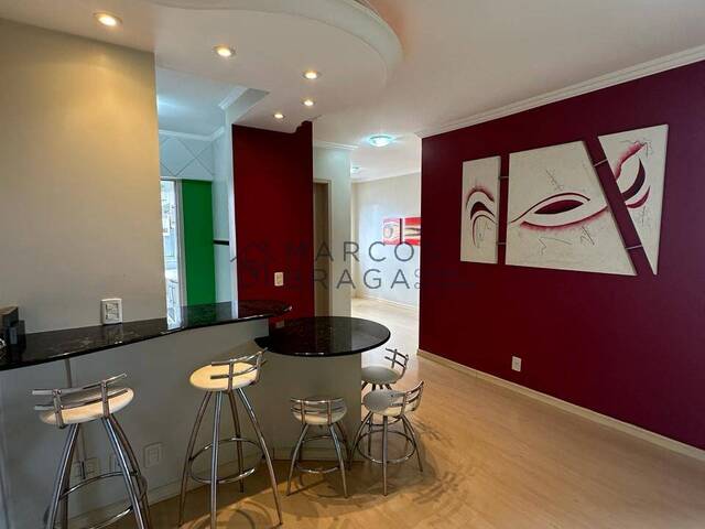#11 - Apartamento para Venda em Montenegro - RS - 2