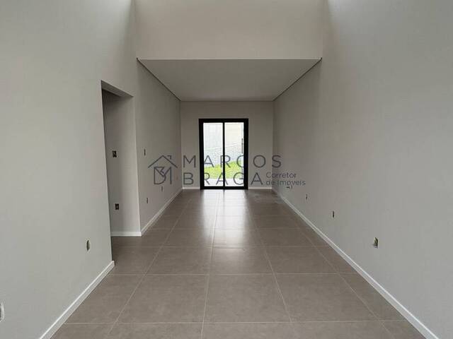 #44 - Casa para Venda em Montenegro - RS - 2