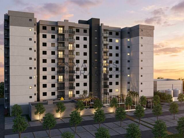 #60 - Apartamento para Venda em Montenegro - RS - 3